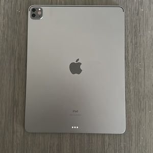 12.9-inch iPad Pro Wi-Fi 1TB - Space Gray